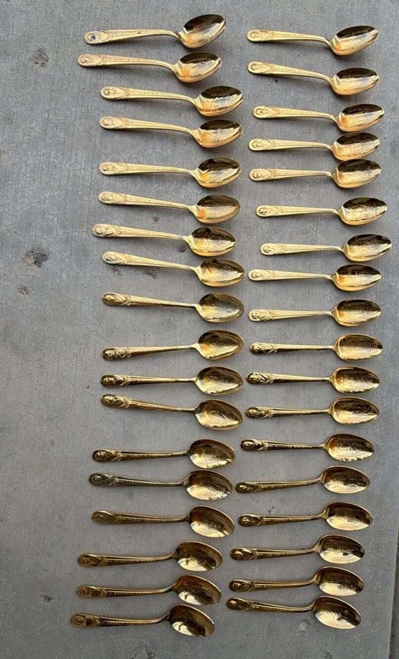 Wm. Rogers Mfg Co Gold Electroplate Historic American Event Commemorative Spoons